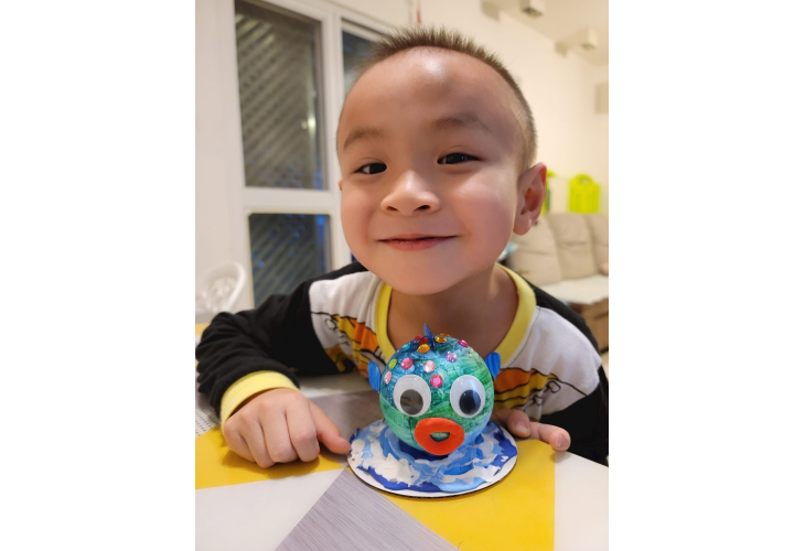 梓暘會主動向母親分享所見所聞