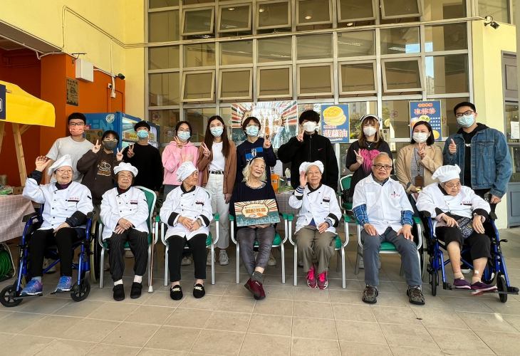 「誠記茶座」讓認知障礙症院友發揮所長，同時有助延緩病情