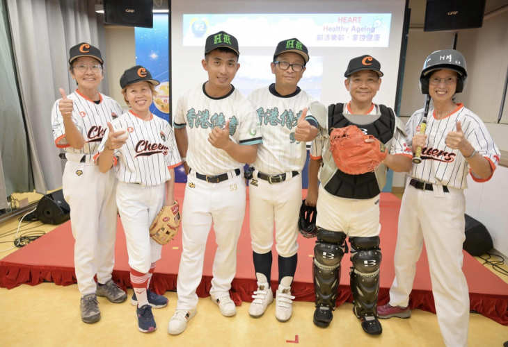 棒球香港代表隊翁浚暐帶領本中心喝采棒球隊